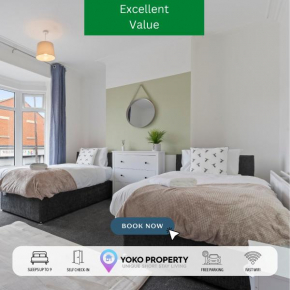 Spacious House in Central Location - Ideal for Contractors & Groups - Free Parking, Self Check-In, Fast WiFi & Smart TV with Netflix by Yoko Property